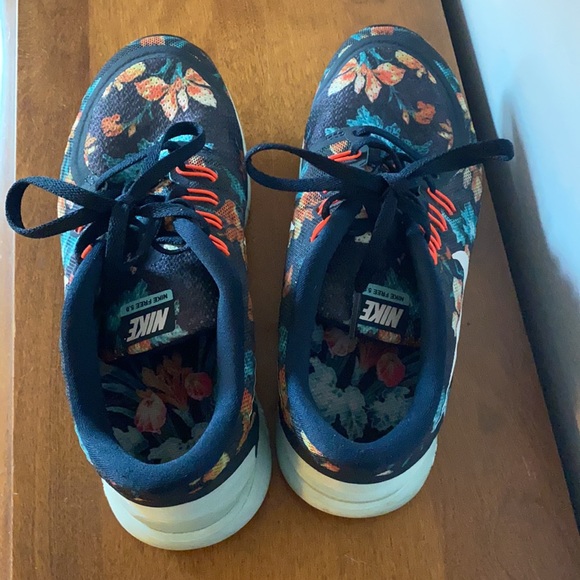 Nike Free Run Photosynthesis - Picture 3 of 3